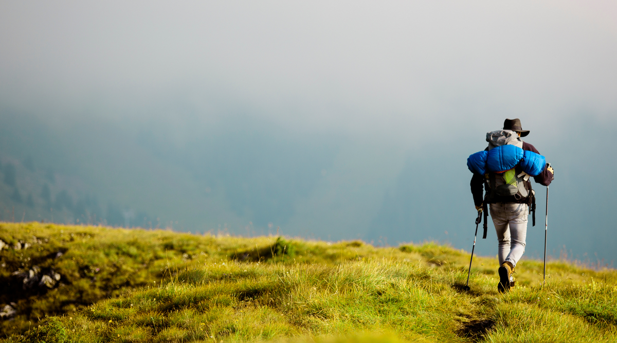 6 Best Personal Locator Beacons For Hiking 2024