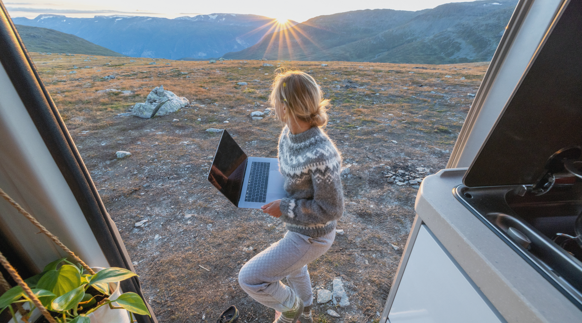 Exploring the Advanced Features of Satellite Wi-Fi Hotspots with OSAT