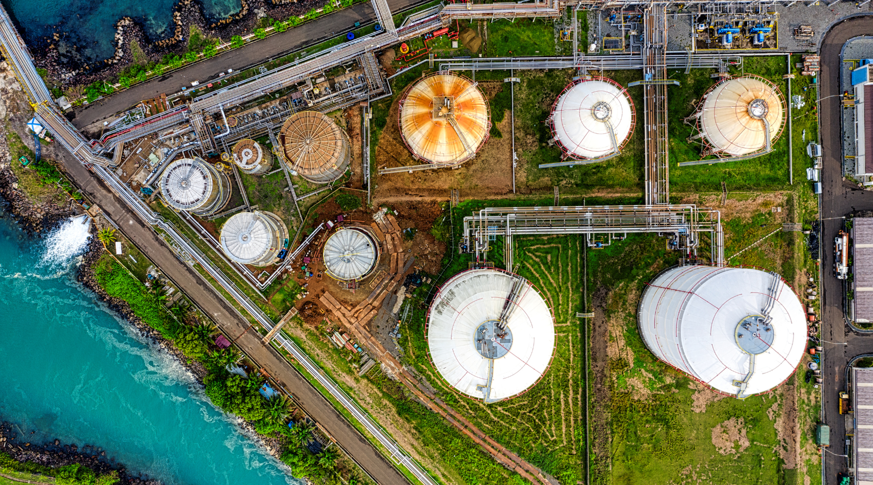 How Satellite Communications Support Remote Infrastructure & Construction Projects